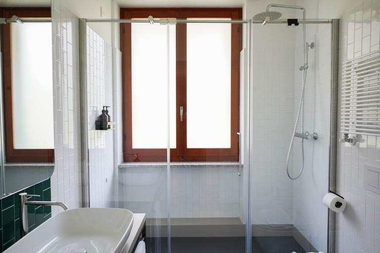 Bathroom 5, Villa Almana, Como