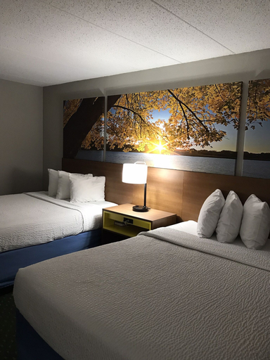 Bedroom 4, Days Inn by Wyndham International Falls, Koochiching