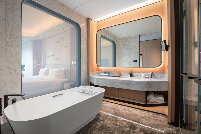 Bathroom 5, Wyndham Garden Nanjing Airport, Nanjing