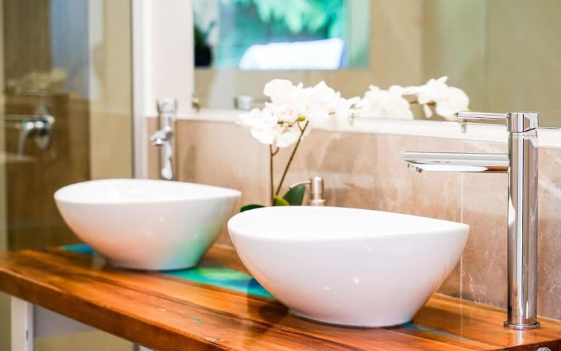 Bathroom 3, Ora Retreat, Queenstown-Lakes