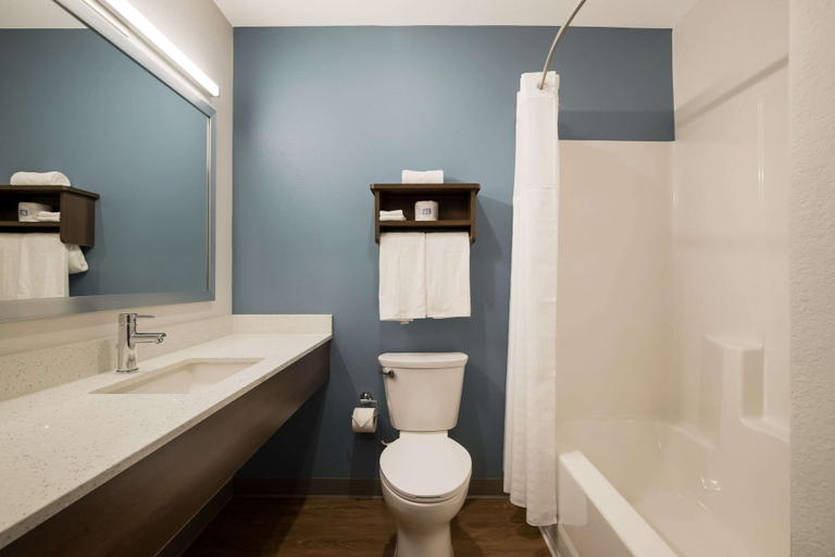 Bathroom 4, WoodSpring Suites Moreno Valley, Riverside