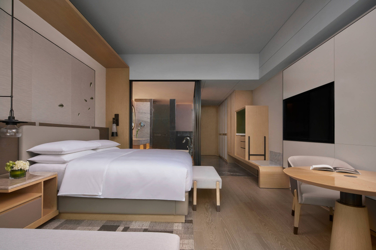 Bedroom 3, Liyang Marriott Hotel, Changzhou