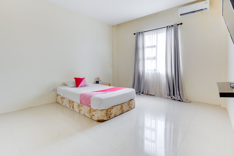 Bedroom 2, OYO 3343 Sunrise Hotel, Banjarbaru