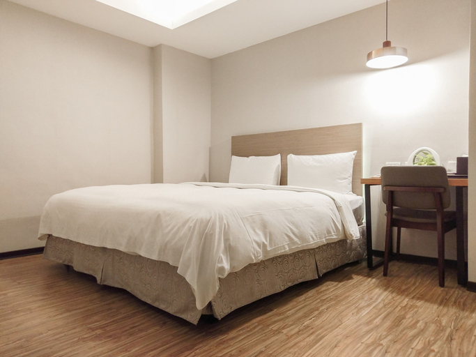 Bedroom 2, CHECK inn Express Taipei Station, Taipei City