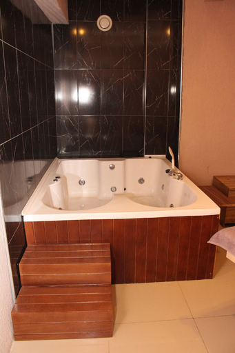 Bathroom 5, Avist Hotel Avcilar, Avcılar