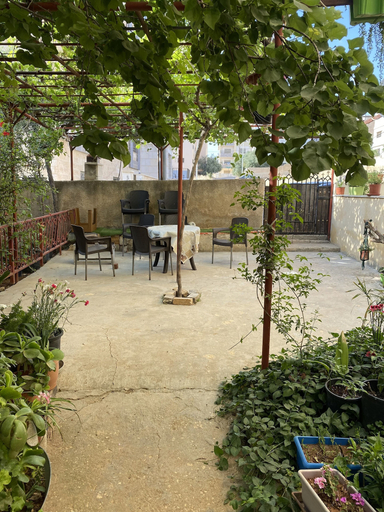 Others 4, Madaba, Madaba