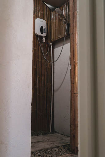 Others 5, Ohlala Hostel, Moalboal