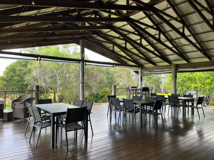 Food & Drinks, Hedlow Retreat, Livingstone - Pt B