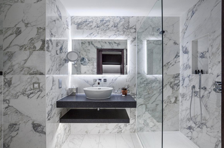 Bathroom 3, Clayton Hotel Cambridge, Cambridgeshire
