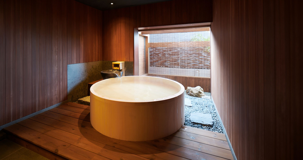Bathroom 3, KUROSHIO SOU, Shirahama