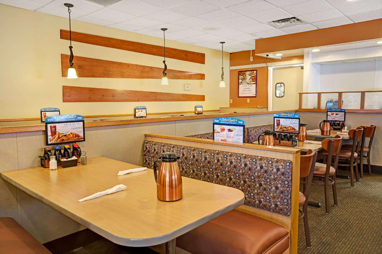 Food & Drinks 5, Days Inn by Wyndham St. Augustine I-95/Outlet Mall, Saint Johns