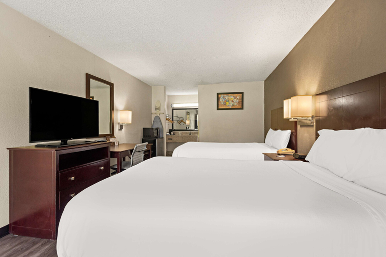 Bedroom 2, Americas Best Value Inn Laurel, Howard