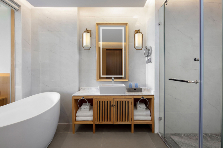 Bathroom 4, Sheraton Maoming Romantic Beach Resort, Maoming