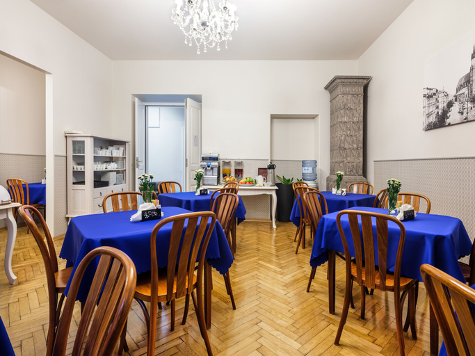Food & Drinks 4, Kosmopolita Rooms, Kraków City