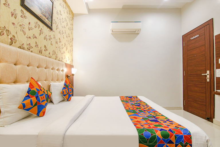 Bedroom 2, FabHotel Golden City, Amritsar