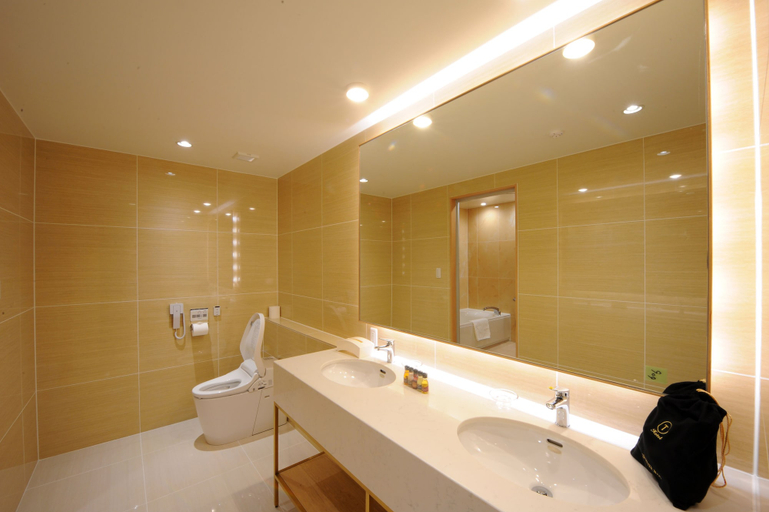 Bathroom 3, T Hotel Ryuoo, Yamanouchi