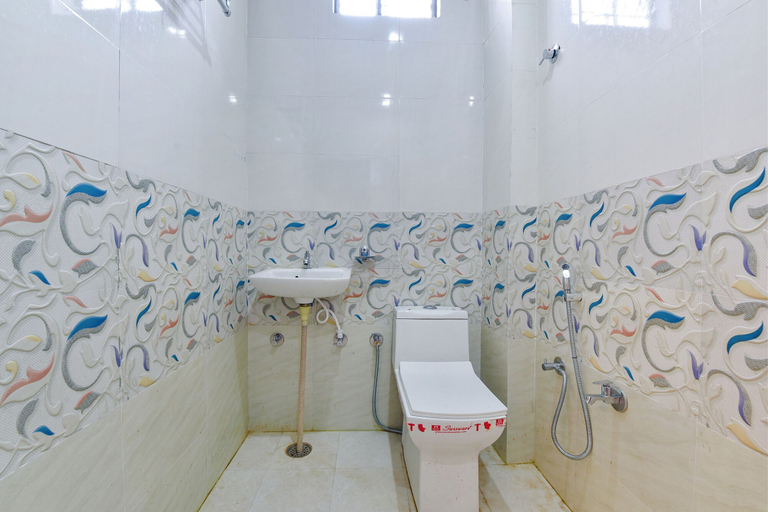 Bathroom, Fabhotel Alexa, Jaipur