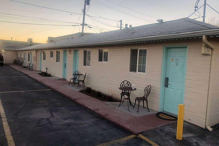 Exterior & Views 2, Howard Johnson by Wyndham Ridgecrest, CA, Kern