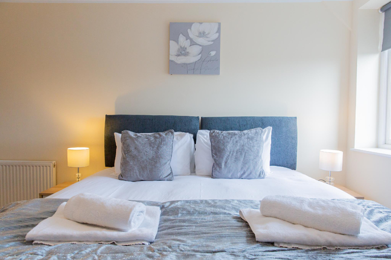 Others 5, 2-bedroom Penthouse, Clockhouse, Hoddesdon, Hertfordshire