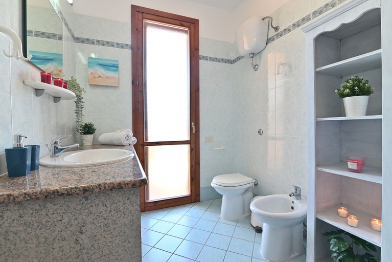Bathroom 3, IzzHome Maris, Cagliari