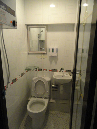 Bedroom 5, Davao Hostel, Kowloon
