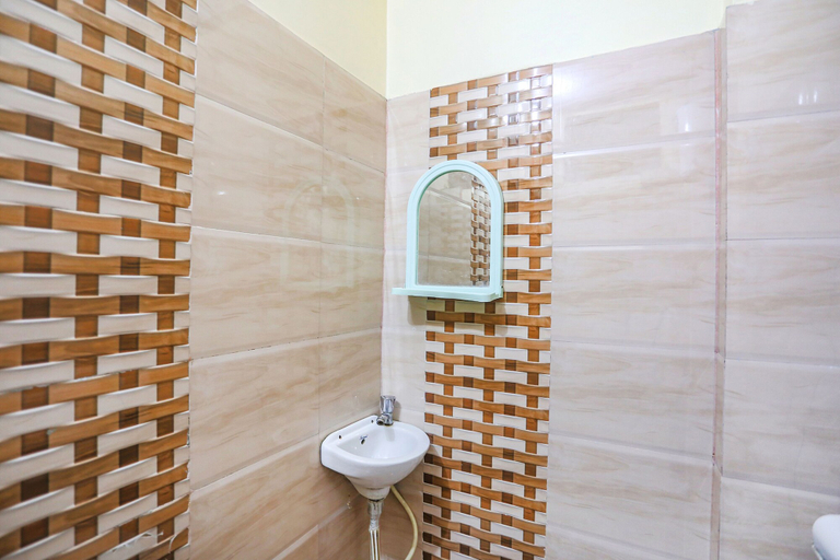 Bathroom 3, Fabexpress Kanha Dham, Kanpur Nagar