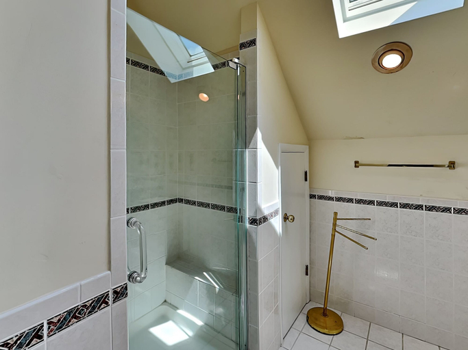 Bathroom 3, Deep Creek Village #07, Garrett