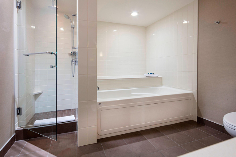 Bathroom 4, Delta Hotels by Marriott Edmonton South Conference Centre, Division No. 11
