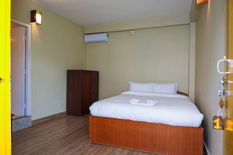 Bedroom 2, Lakers Bed and Breakfast, Gandaki