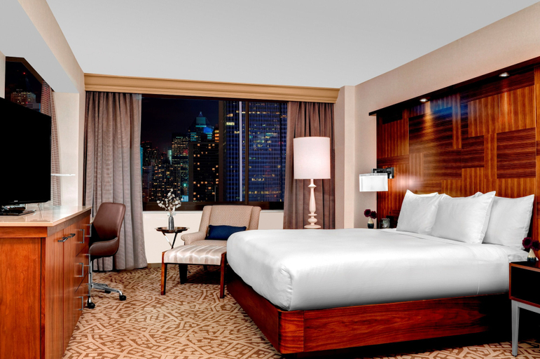 Bedroom 4, Hilton New York Times Square, New York