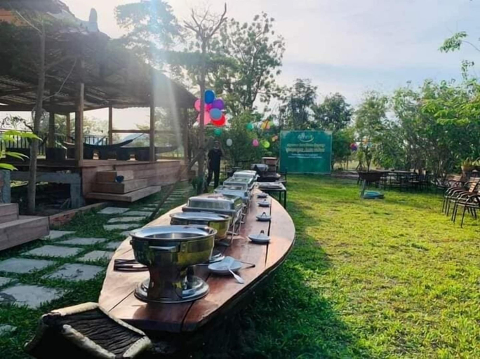 Food & Drinks 4, Bat Rice Resort, Banan