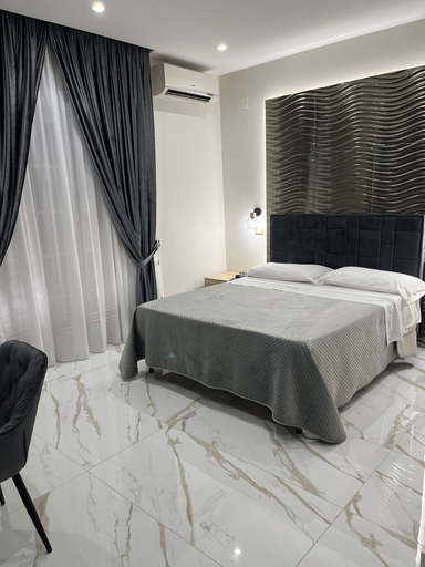 Bedroom 2, Redamare Suite, Napoli