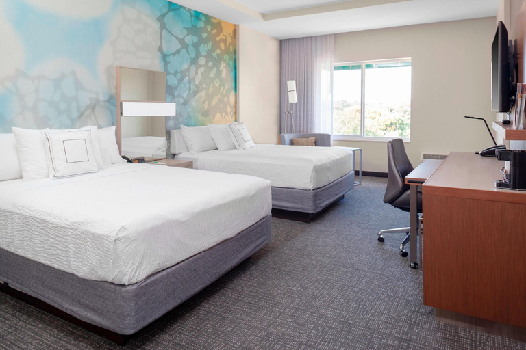 Bedroom 3, Courtyard by Marriott DeLand Historic Downtown, Volusia