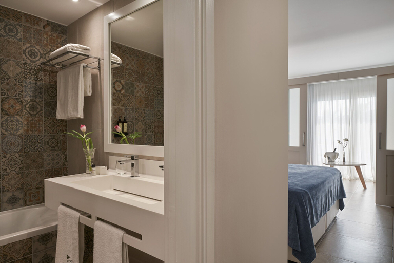 Bathroom 4, Atlantica Aeneas Resort