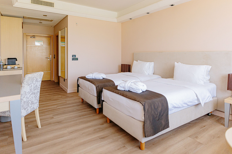 Bedroom 3, Holiday Inn Belgrade by IHG, Belgrade