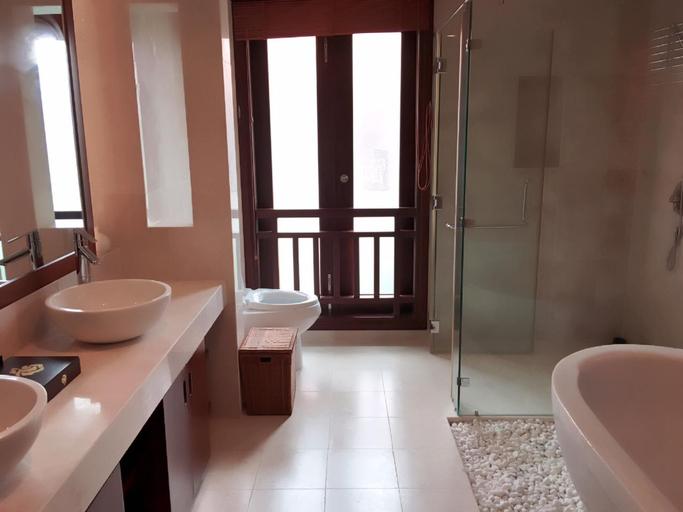 Bathroom 2, Villa Luxury for Korean in Da nang, Da Nang