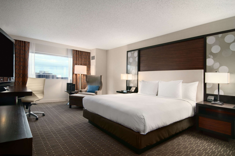 Bedroom 3, Hilton Atlanta Airport, Fulton