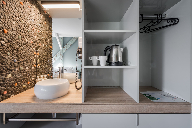 Bathroom 2, Butik Apartments by BQA, Budapesti