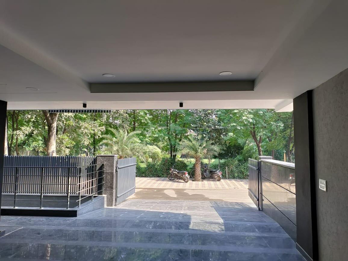 Public Area 2, Perch Service Apartment - MG Road, Gurgaon