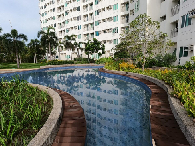 Sport & Beauty 2, Deluxe Couple Suite - with Lake View in Alabang!, Muntinlupa