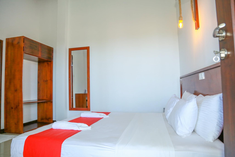 Bedroom 2, Sea Cloud Dalawella Hotel, Habaraduwa