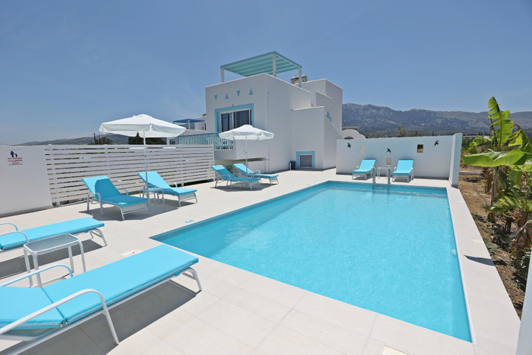 Sport & Beauty 2, Xenos Villa 7 with a Private pool near the sea, South Aegean