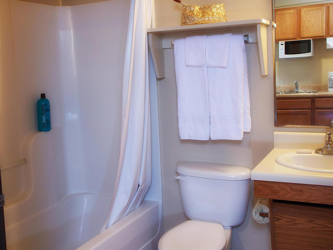 Bathroom 4, Extended Stay America Select Suites - Lubbock - South, Lubbock