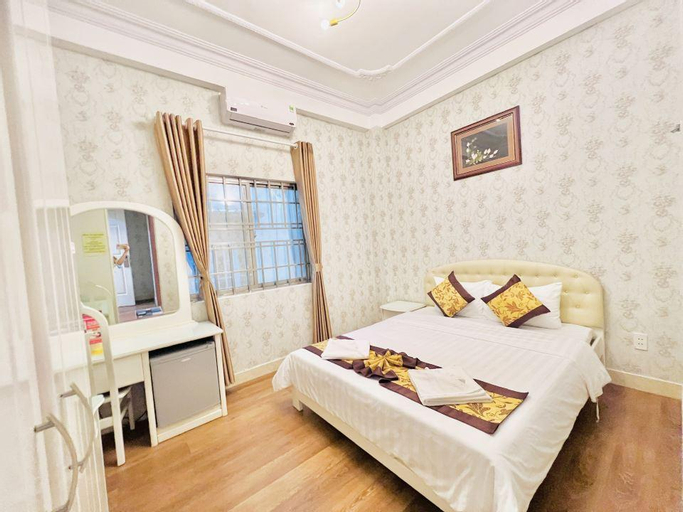 Bedroom, Truc Huyen Hotel, Binh Tan