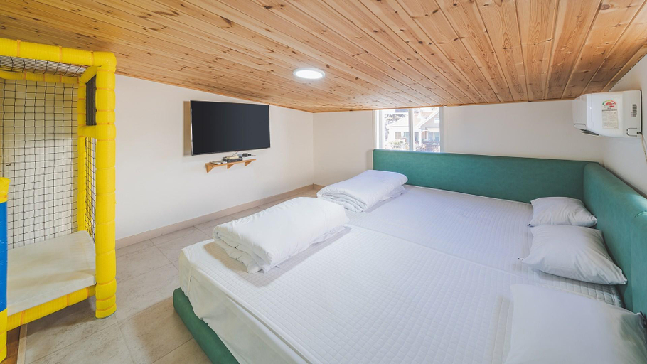 Bedroom 2, Gapyeong Rapunzel Kidspoolvilla, Gapyeong