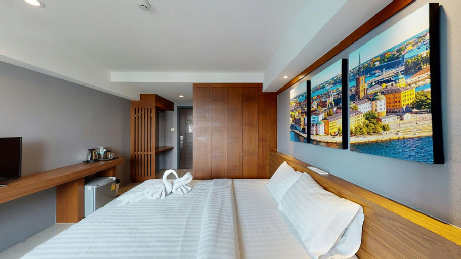 Bedroom 24