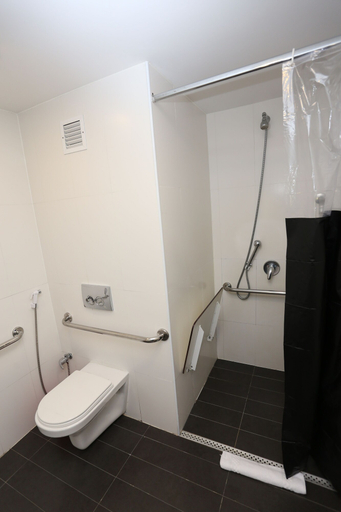 Bathroom 4, ibis Copacabana Posto 5, Rio de Janeiro