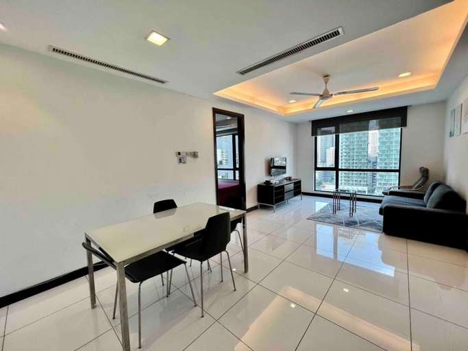 Dining Room 16