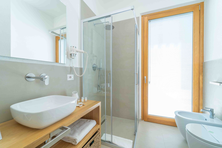 Bathroom 4, Nuova - Luxury Rooms & Apartment, Olbia-Tempio