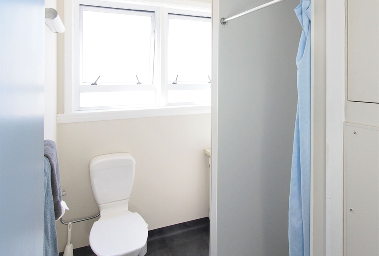 Bathroom 3, Riverlodge Nelson, Nelson